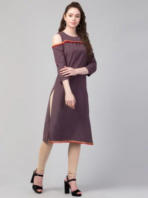 Sajaniya Wine Solid Cotton Kurta - Image 4