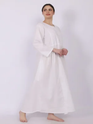 Osho White Pintec Meditation Gown - Image 4